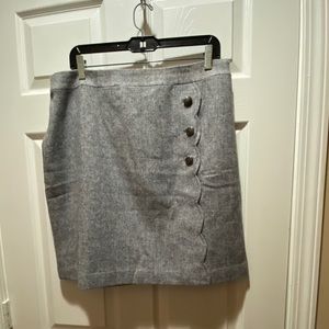 TALBOTS FAUX WRAP A-LINE GRAY SKIRT.